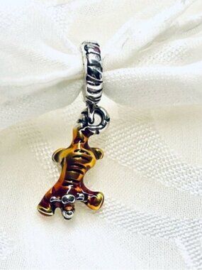 🐯✨ NWOT Tigger Charm – Winnie the Pooh Inspired 🍯